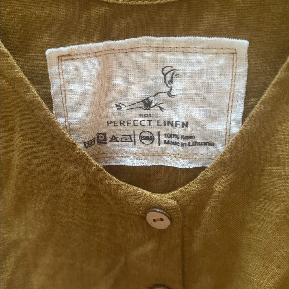 NotPERFECTLINEN Mustard Button-Front Sleeveless Linen Dress - Picture 2 of 4